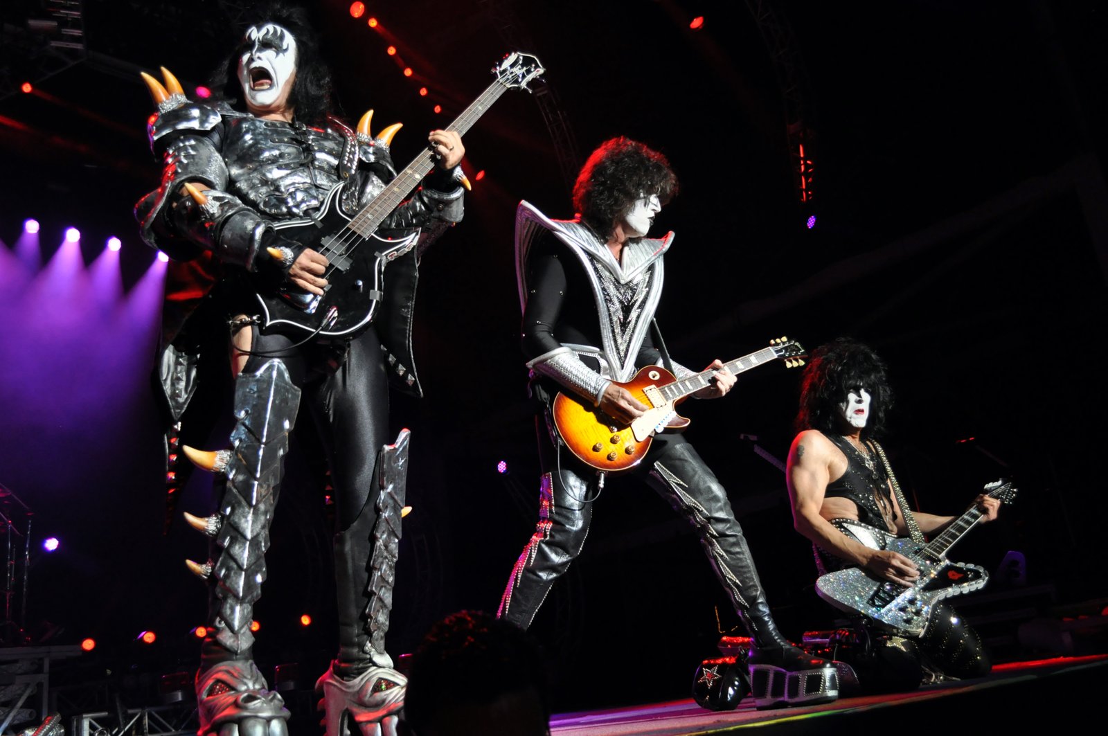 Concert Review: Def Leppard and Kiss - The Original Heaven's Metal